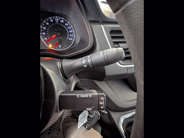RENAULT Trafic Fg L1H1 3T 2.0 Blue dCi 170ch Advance EDC -24 - Miniature 13