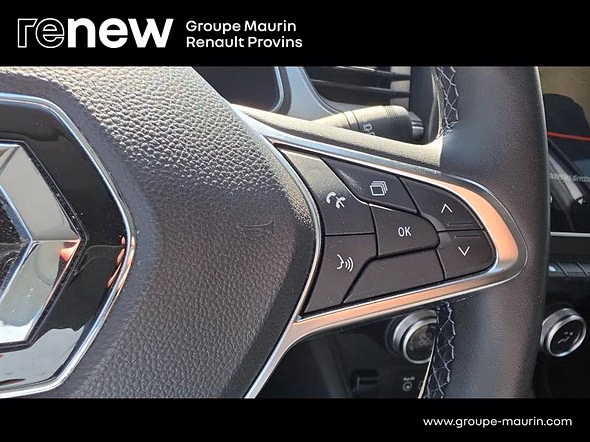 RENAULT Captur 1.6 E-Tech hybride 145ch Techno Fast Track - Miniature 22