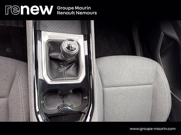 RENAULT Austral 1.2 TCe mild hybrid advanced 130ch Evolution - 24 - Miniature 22