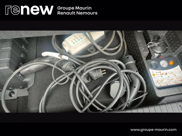 RENAULT Captur 1.6 E-Tech hybride rechargeable 160ch Initiale Paris -21 - Miniature 13