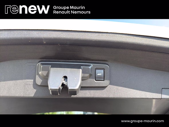 RENAULT Austral 1.2 E-Tech full hybrid 200ch Iconic - Miniature 38