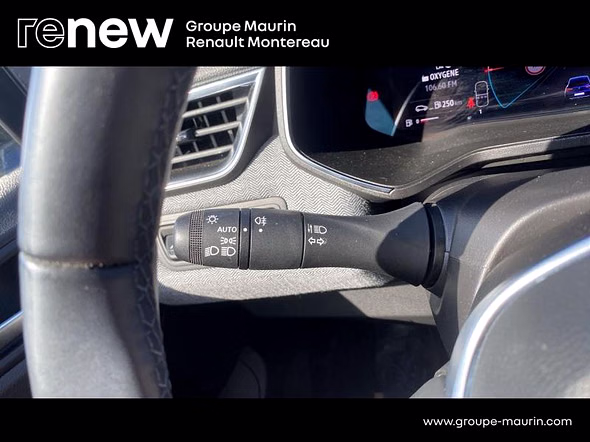 RENAULT Clio 1.6 E-Tech 145ch full hybrid Techno - 24 - Miniature 18