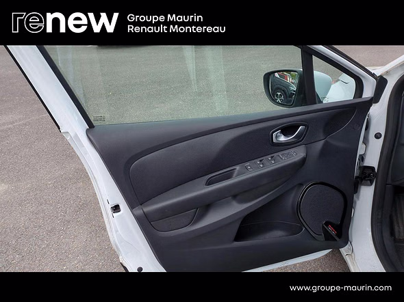 RENAULT Clio 1.2 TCe 120ch energy Intens EDC 5p - Miniature 19