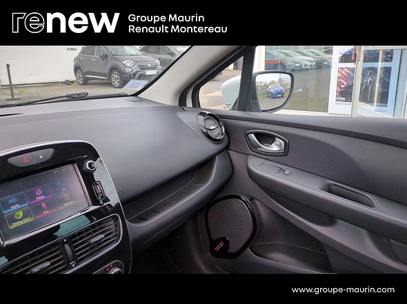 RENAULT Clio 1.2 TCe 120ch energy Intens EDC 5p - Miniature 29