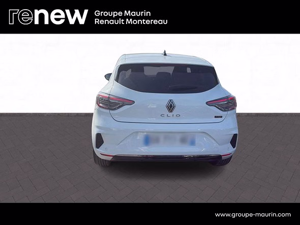 RENAULT Clio 1.6 E-Tech 145ch full hybrid Techno - 24 - Vue 4