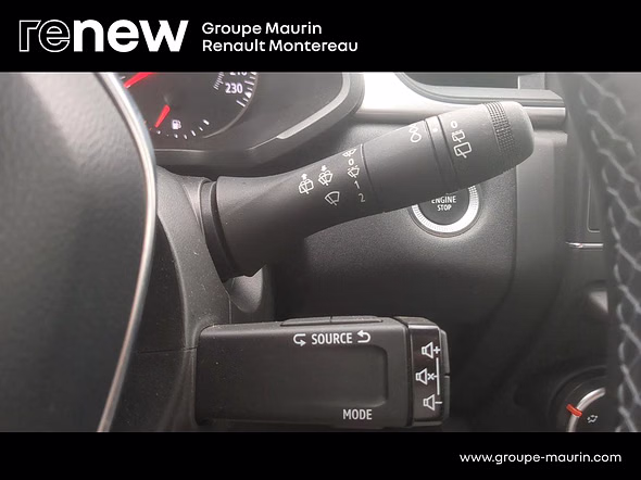 RENAULT Captur 1.0 Eco-G 100ch Evolution - Miniature 27