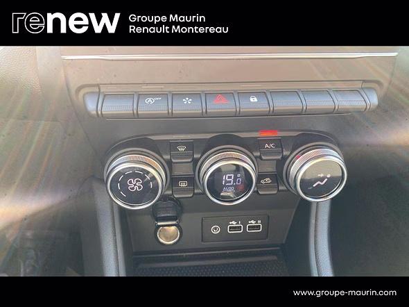RENAULT Captur 1.3 TCe mild hybrid 160ch Techno EDC - Miniature 22