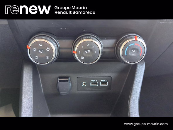 RENAULT Clio 1.5 dCi 100ch Evolution - 25 - Miniature 25