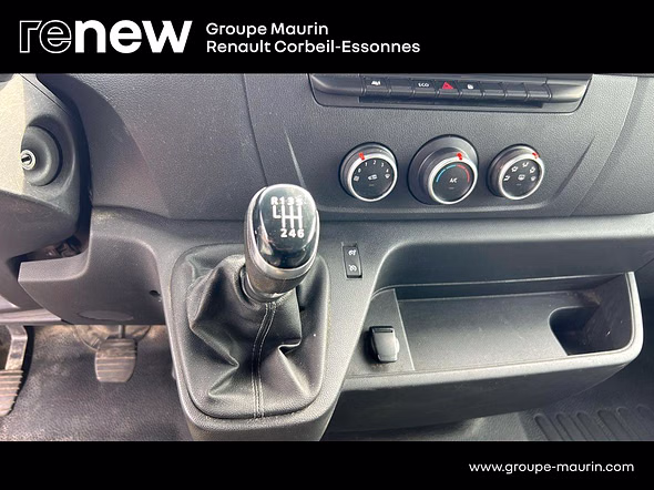 RENAULT Master Fg F3500 L3H2 2.3 dCi 135ch Grand Confort E6 - Miniature 24