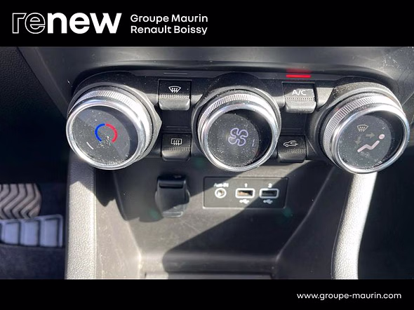 RENAULT Clio 1.6 E-Tech 140ch Business -21 - Miniature 23