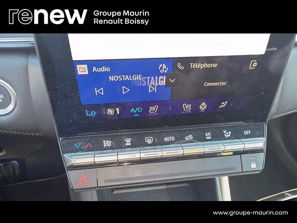 RENAULT Symbioz 1.6 E-Tech full hybrid 145ch Iconic - Miniature 27