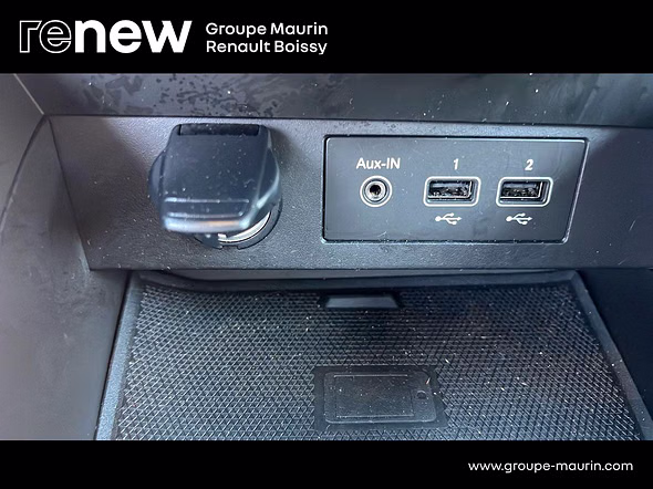RENAULT Clio 1.6 E-Tech hybride 145ch Techno - Miniature 29
