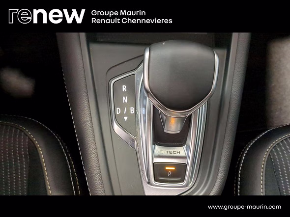 RENAULT Captur 1.6 E-Tech hybride 145ch Engineered - Miniature 24