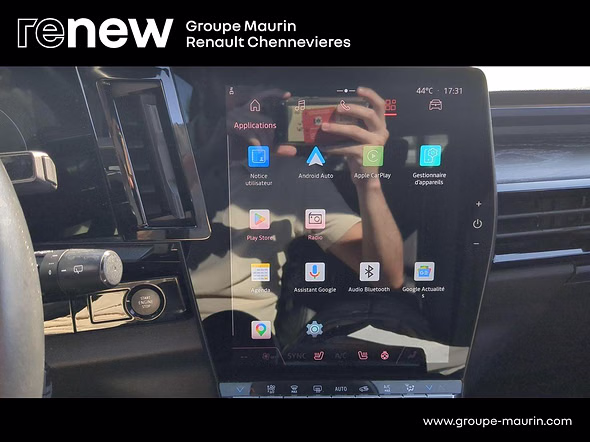 RENAULT Austral 1.2 E-Tech full hybrid 200ch Iconic - Miniature 23