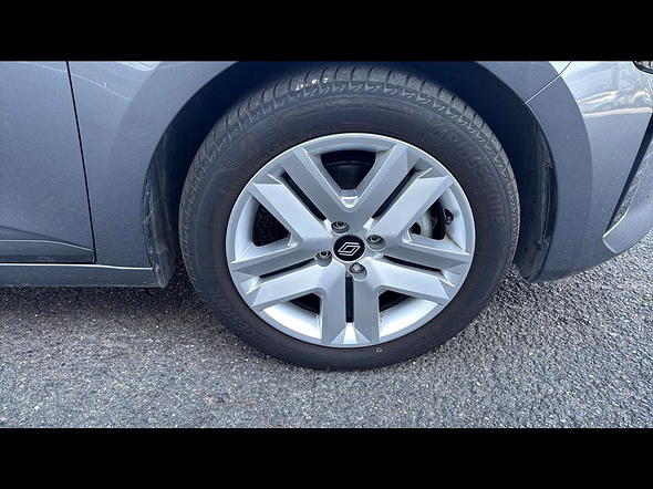 RENAULT Clio 1.6 E-Tech 145ch full hybrid Evolution - 25b - Vue 4