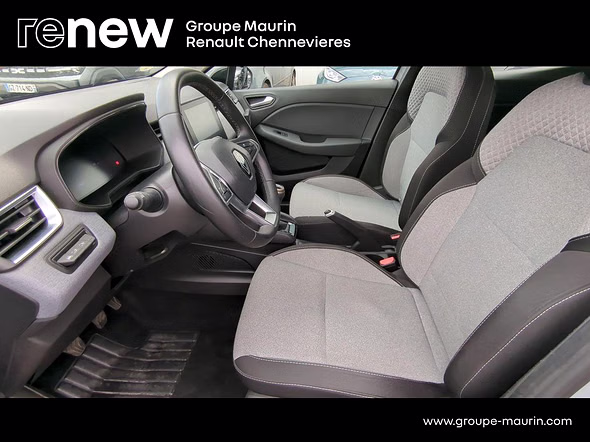 RENAULT Clio 1.5 Blue dCi 100ch Evolution - 24 - Miniature 9