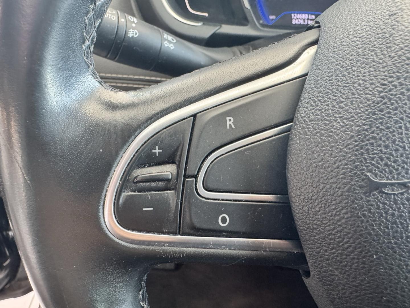 RENAULT Grand Scenic 1.3 TCe 140ch energy Intens EDC - Photo 11