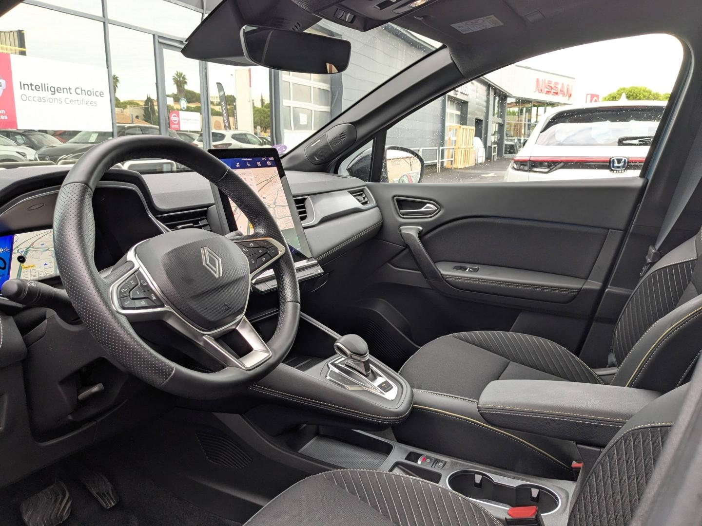 RENAULT Symbioz 1.6 E-Tech full hybrid 145ch Iconic - Photo 7