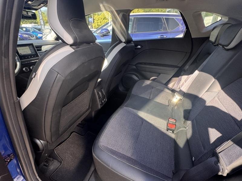 RENAULT Captur 1.3 TCe 140ch FAP Intens EDC -21 - Photo 13