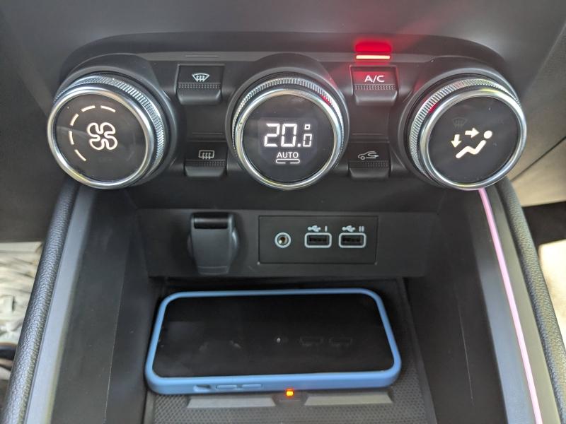 RENAULT Clio 1.0 TCe 90ch esprit Alpine - 24 - Photo 15