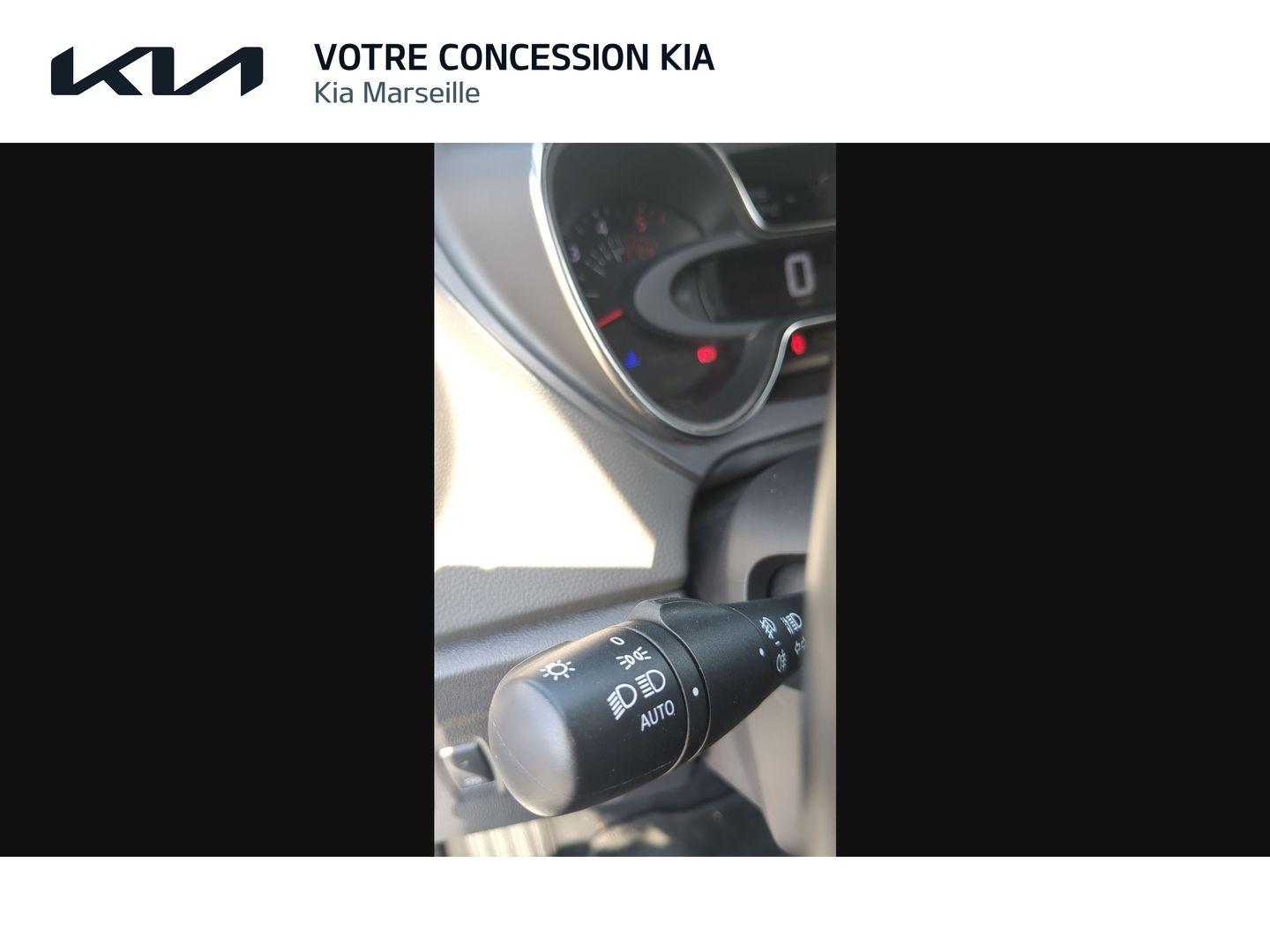 RENAULT Captur 1.5 dCi 110ch energy Intens - Photo 22