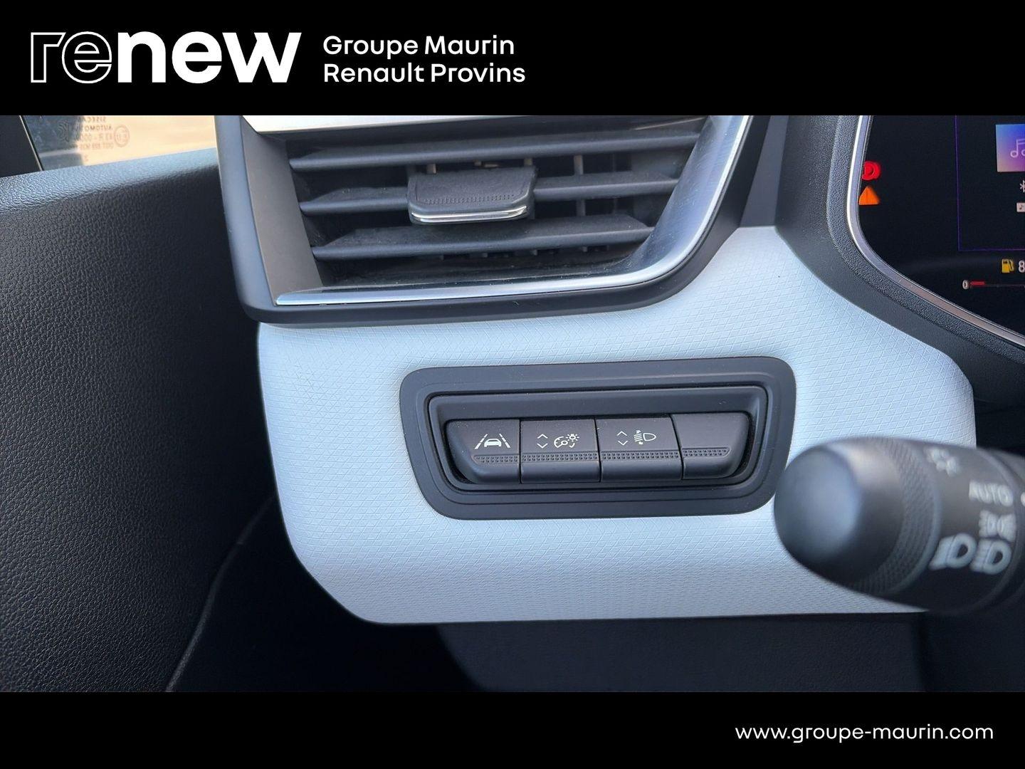 RENAULT Clio 1.0 TCe 90ch Techno - Photo 18