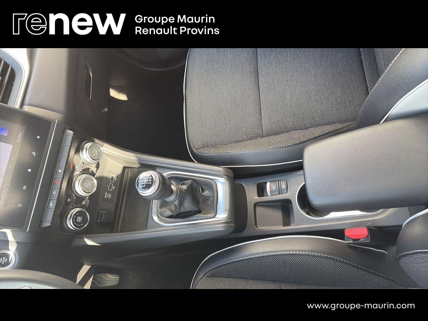 RENAULT Captur 1.0 TCe 90ch Techno - Photo 25
