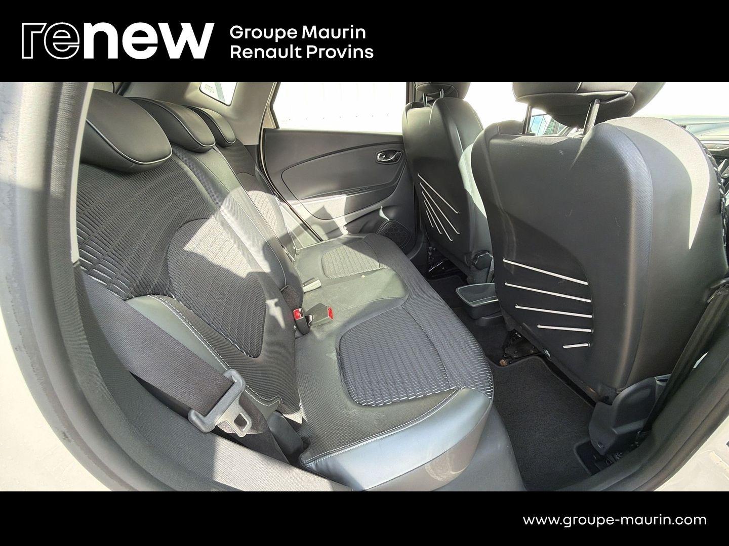 RENAULT Captur 1.5 dCi 110ch Stop&Start energy Intens - Photo 15