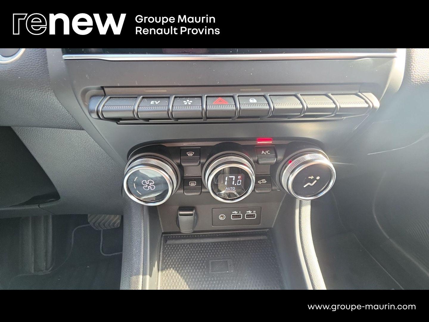 RENAULT Captur 1.6 E-Tech hybride 145ch Techno - Photo 27