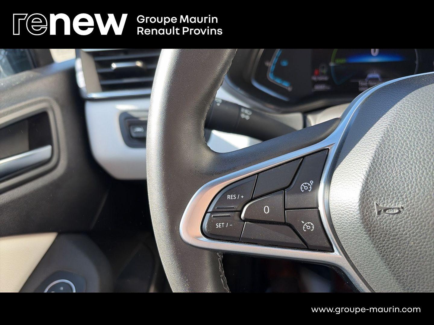 RENAULT Clio 1.6 E-Tech hybride 145ch Techno - Photo 19