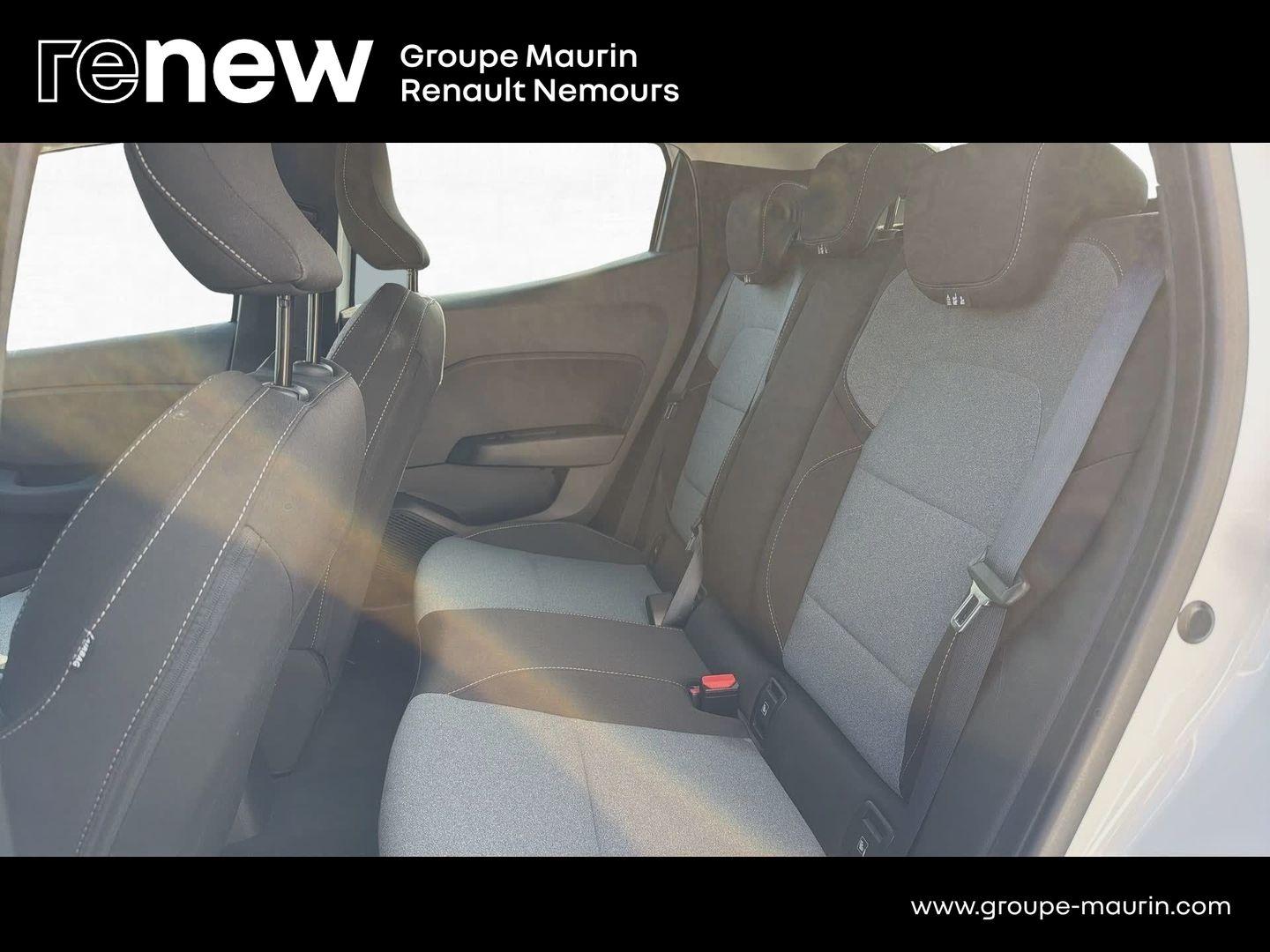 RENAULT Clio 1.5 Blue dCi 100ch Evolution - 24 - Photo 31