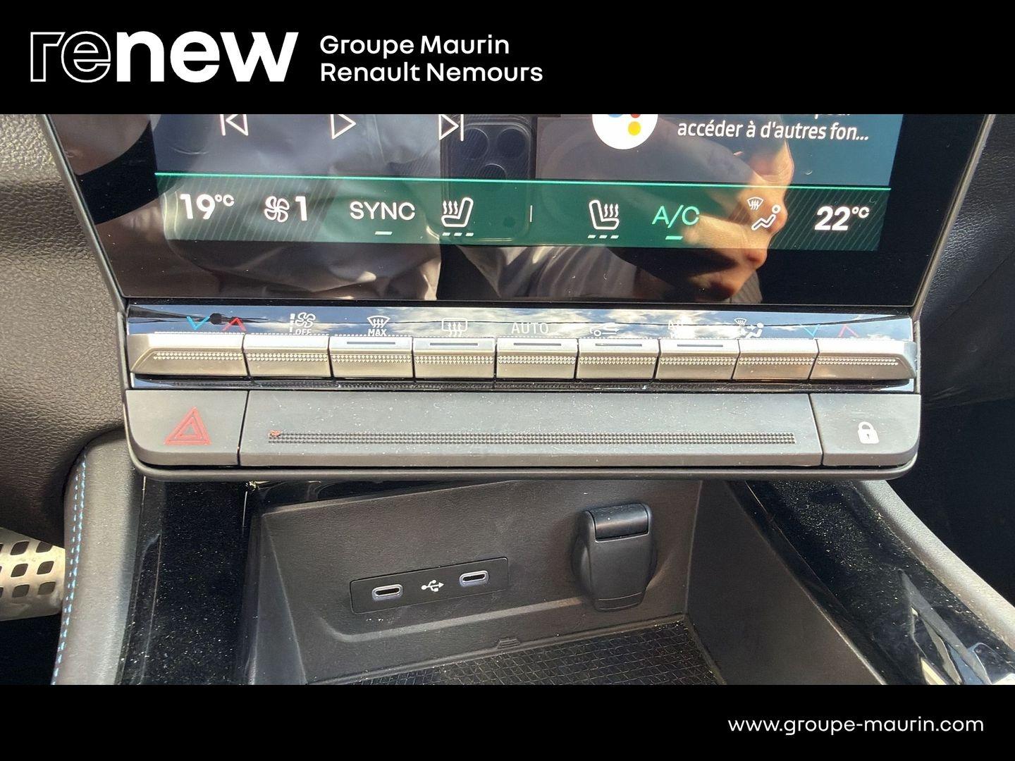 RENAULT Rafale 1.2 E-Tech full hybrid 200ch esprit Alpine - 25 - Photo 21