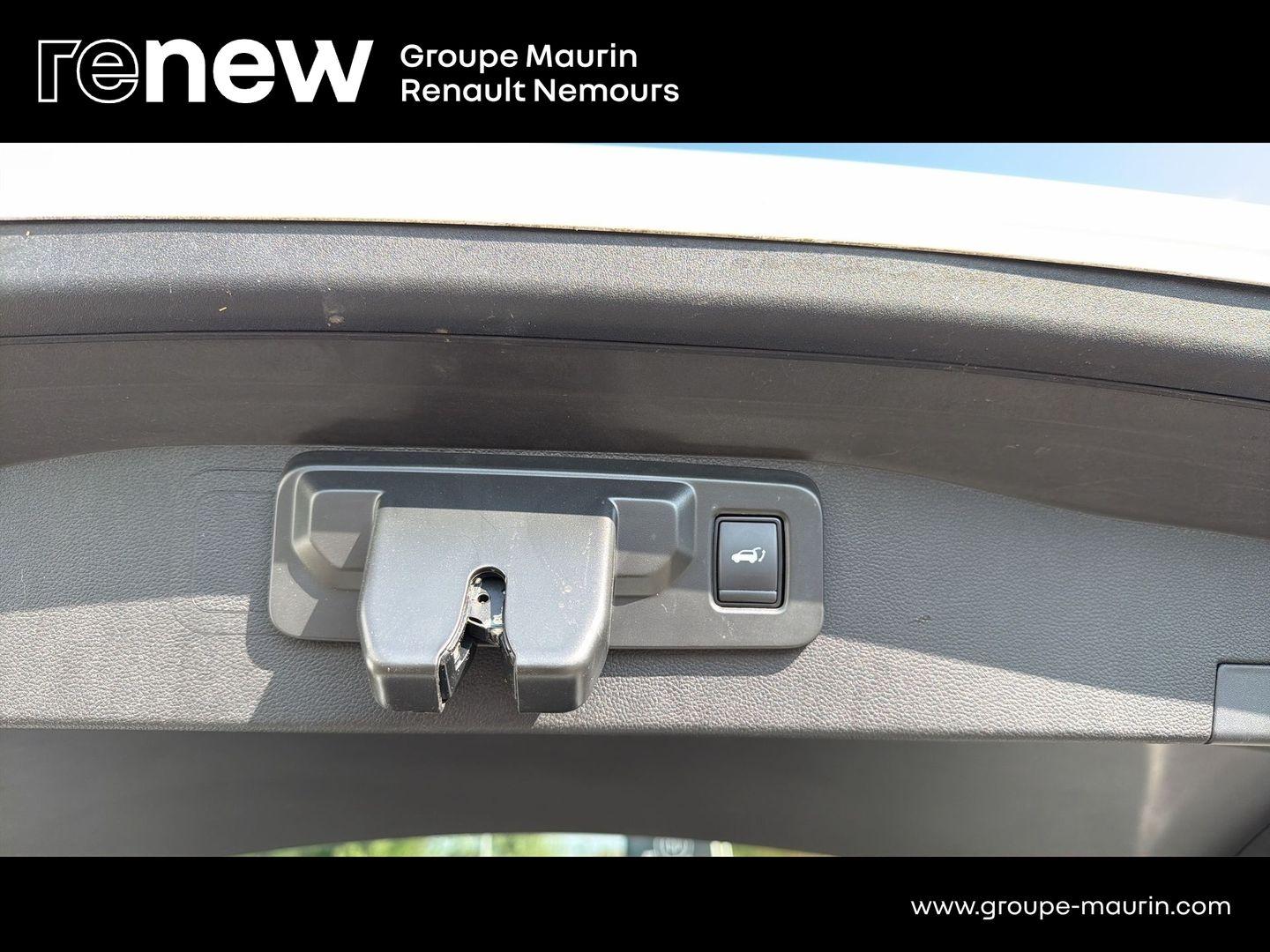 RENAULT Austral 1.2 E-Tech full hybrid 200ch Iconic - Photo 38