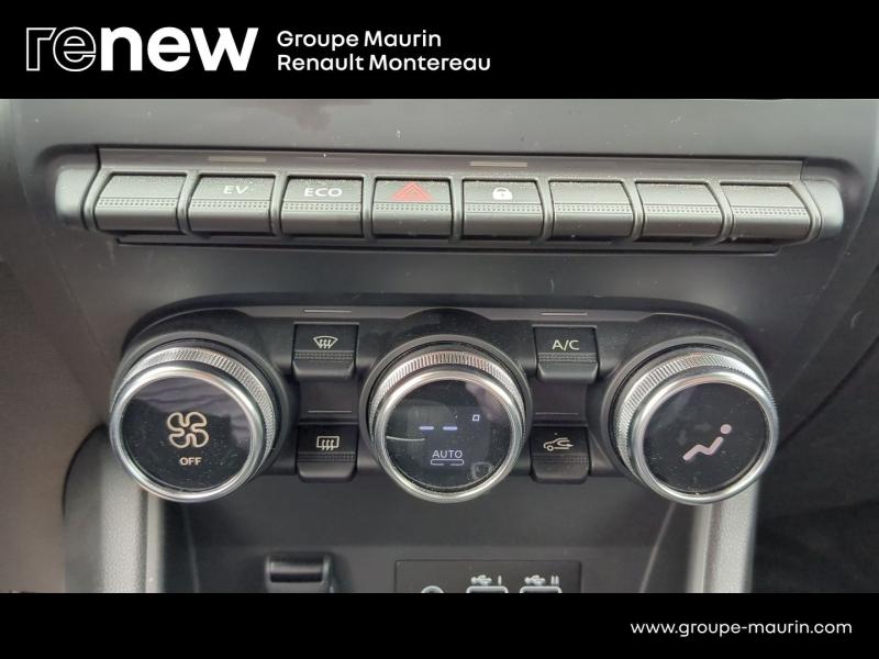 RENAULT Captur 1.6 E-Tech hybride 145ch Evolution - Photo 30