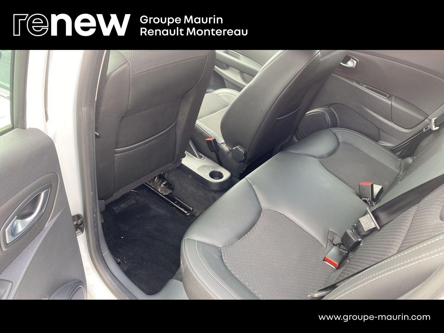 RENAULT Clio 0.9 TCe 90ch energy Intens 5p - Photo 11