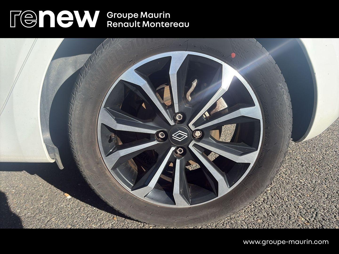RENAULT Clio 1.6 E-Tech 145ch full hybrid Techno - Photo 9