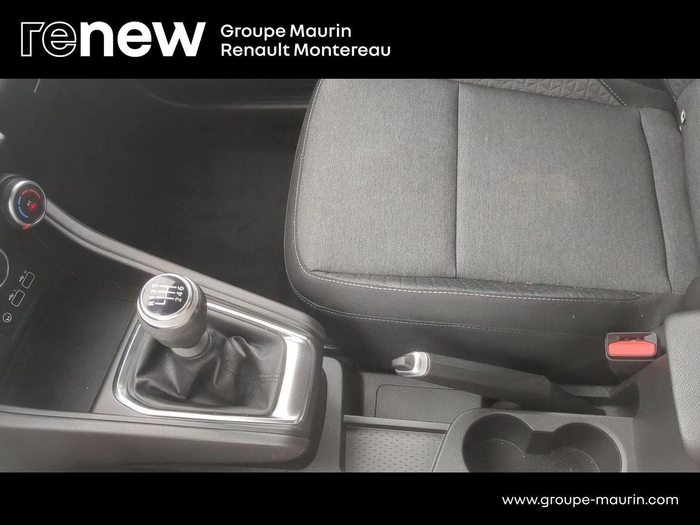 RENAULT Captur 1.0 Eco-G 100ch Evolution - Photo 35