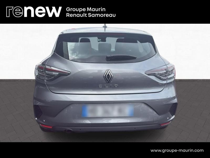 RENAULT Clio 1.5 Blue dCi 100ch Evolution - 24 - Photo 5