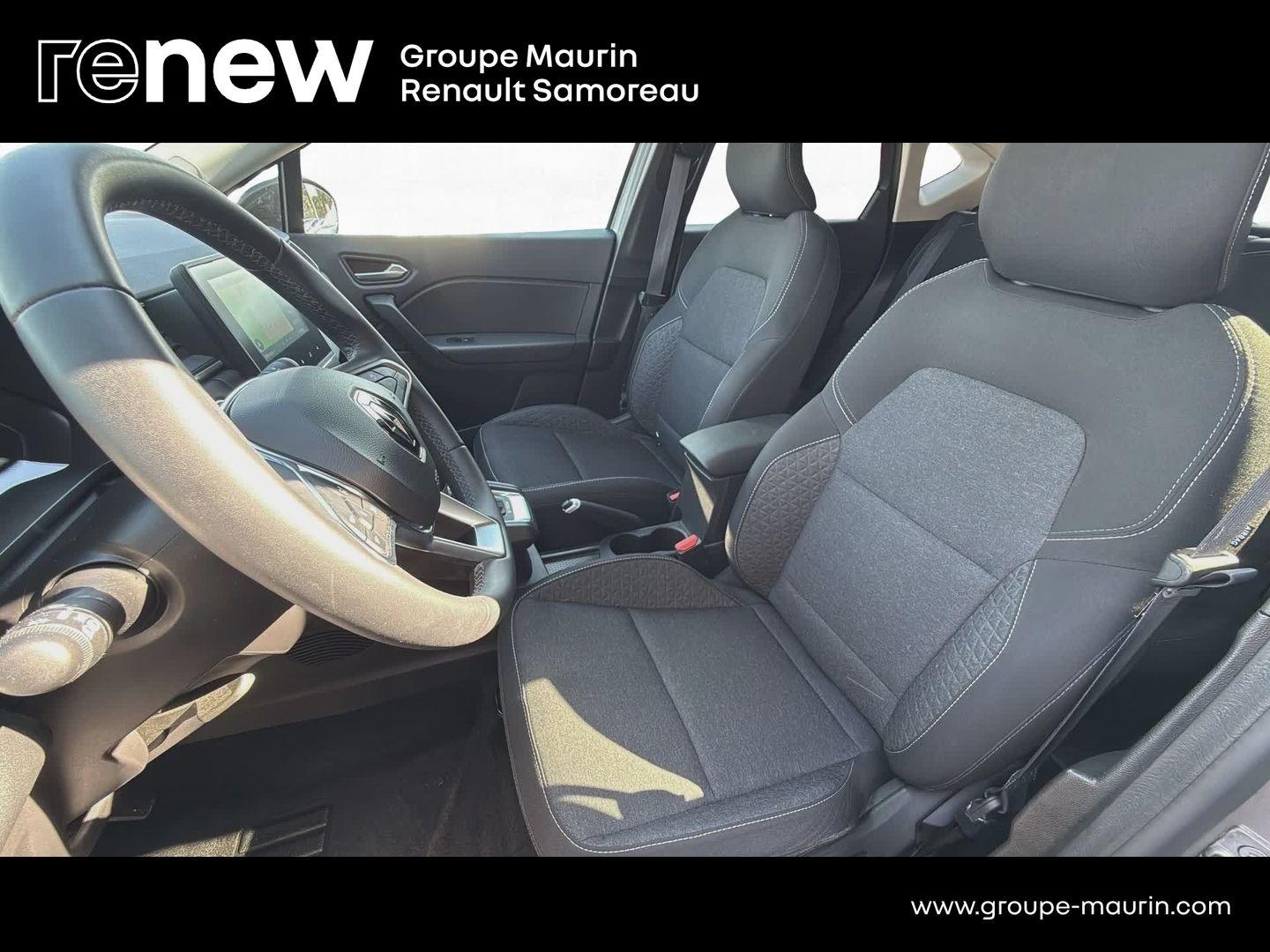 RENAULT Captur 1.6 E-Tech hybride 145ch Evolution - Photo 12