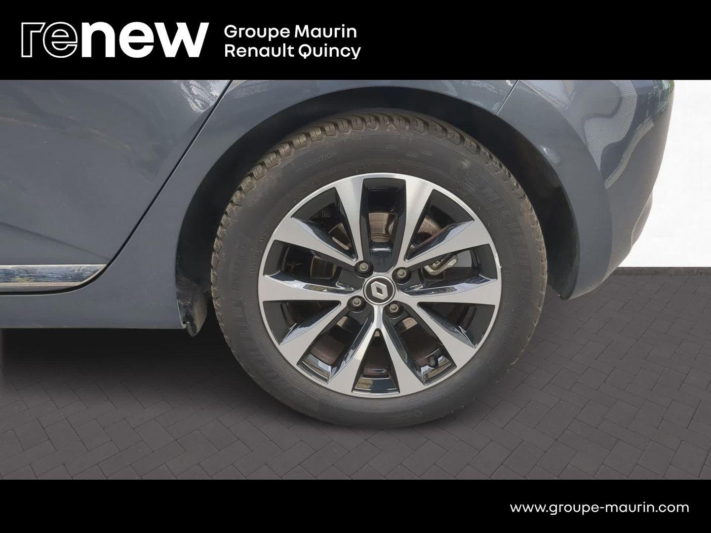 RENAULT Clio 1.6 E-Tech hybride 145ch Techno - Photo 9