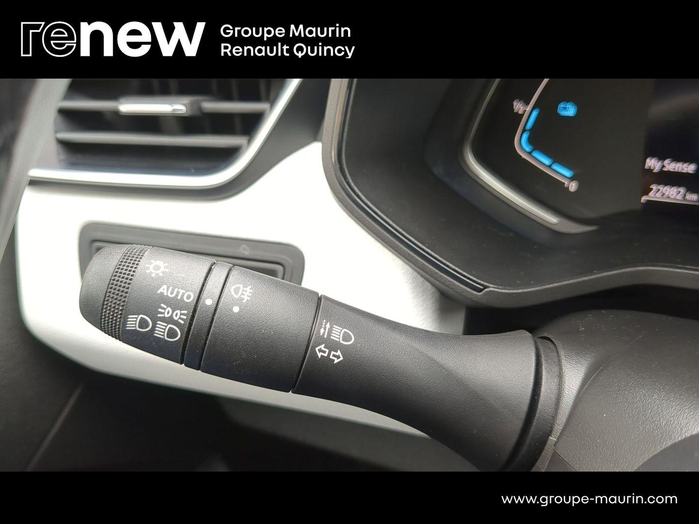 RENAULT Clio 1.6 E-Tech hybride 145ch Techno - Photo 21
