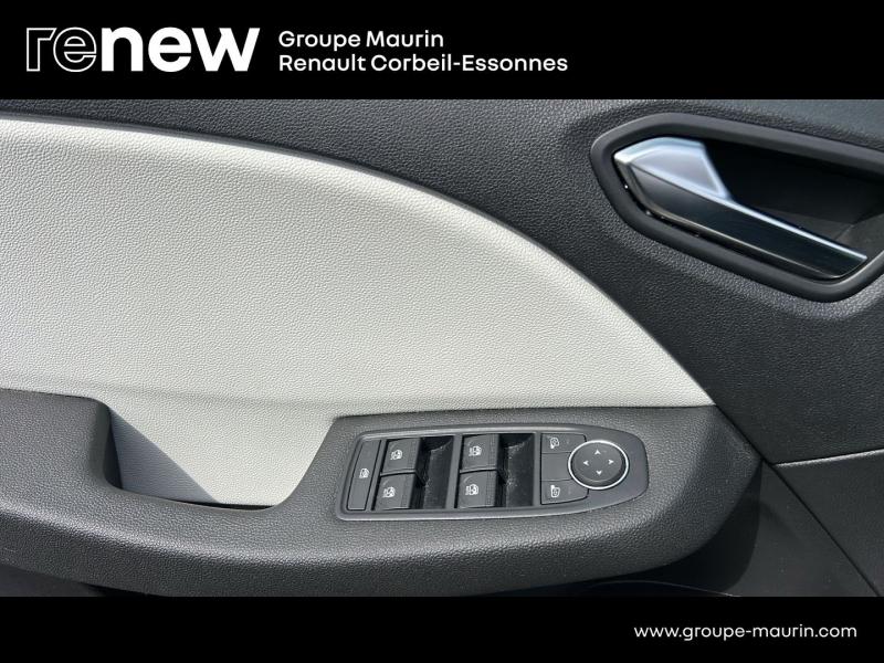 RENAULT Clio 1.6 E-Tech hybride 145ch Techno - Photo 13