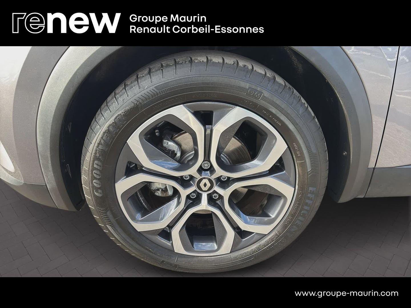 RENAULT Captur 1.6 E-Tech hybride 145ch Techno - Photo 9