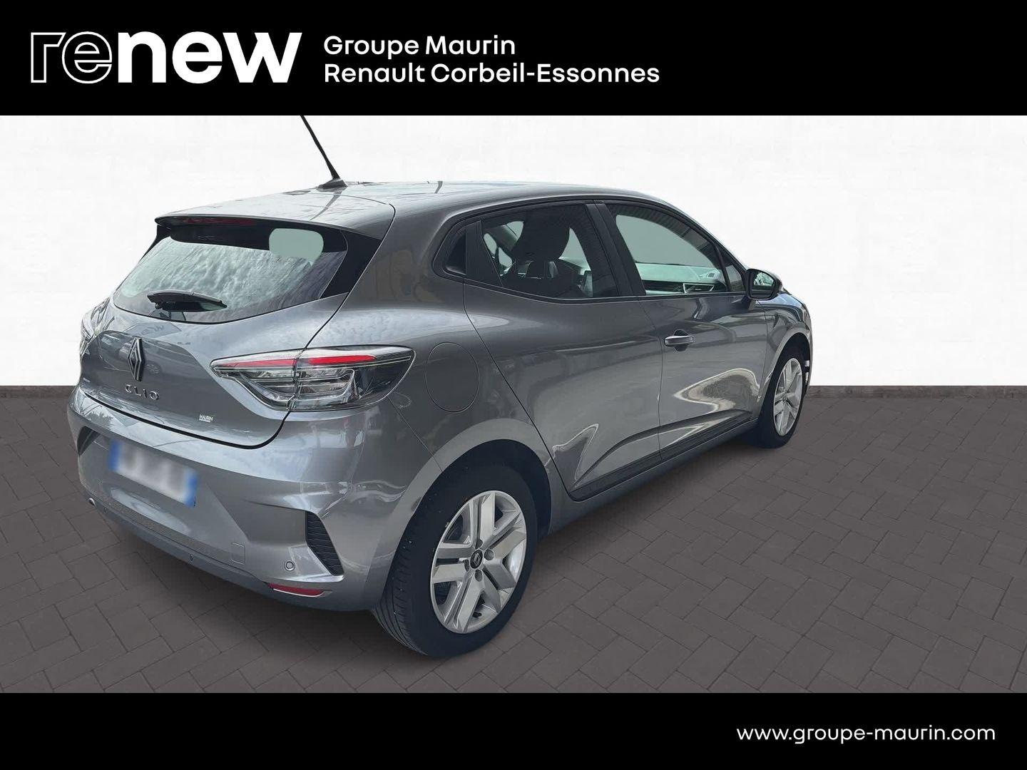 RENAULT Clio 1.5 dCi 100ch Evolution - 25 - Photo 5
