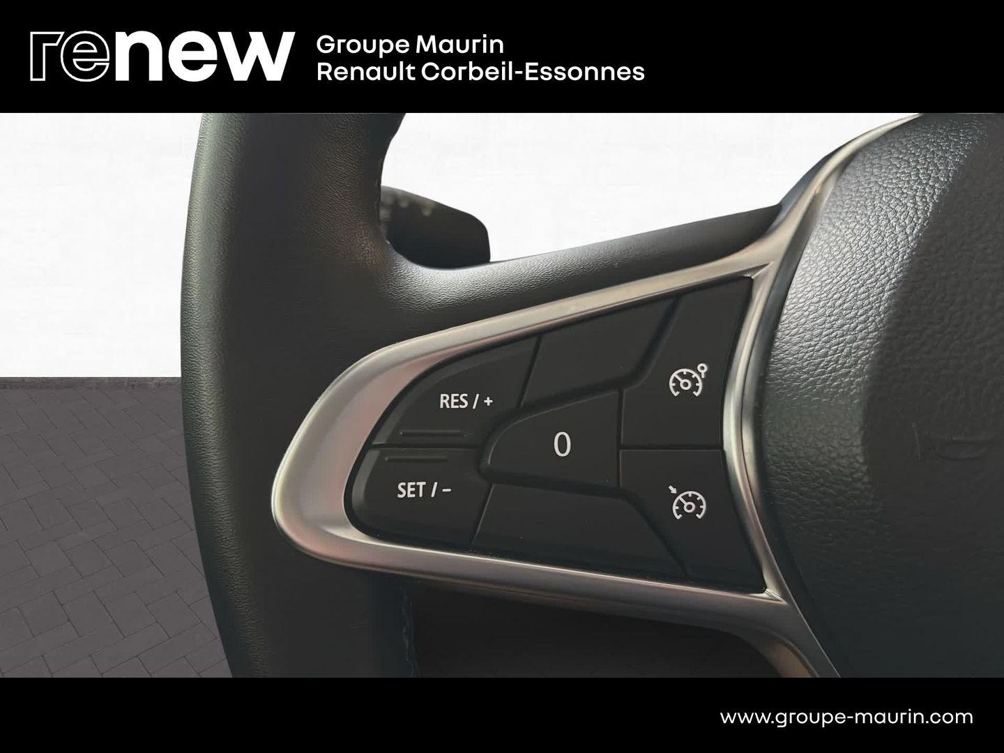 RENAULT Clio Réversible 1.6 E-Tech full hybrid 145 Evolution - Photo 18