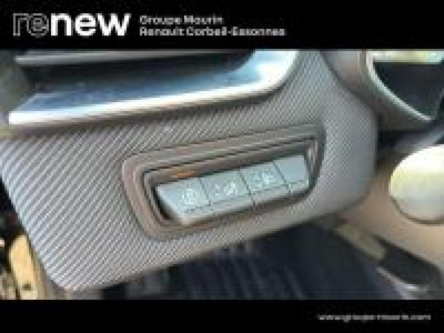 RENAULT Clio 1.0 TCe 90ch esprit Alpine - 25 - Photo 14