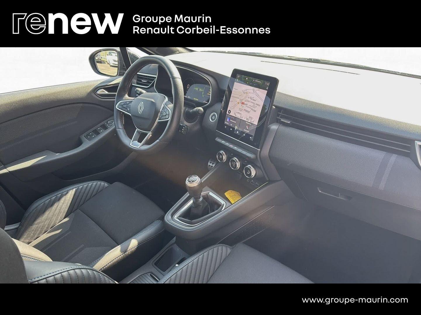 RENAULT Clio 1.0 TCe 90ch esprit Alpine - 25 - Photo 17