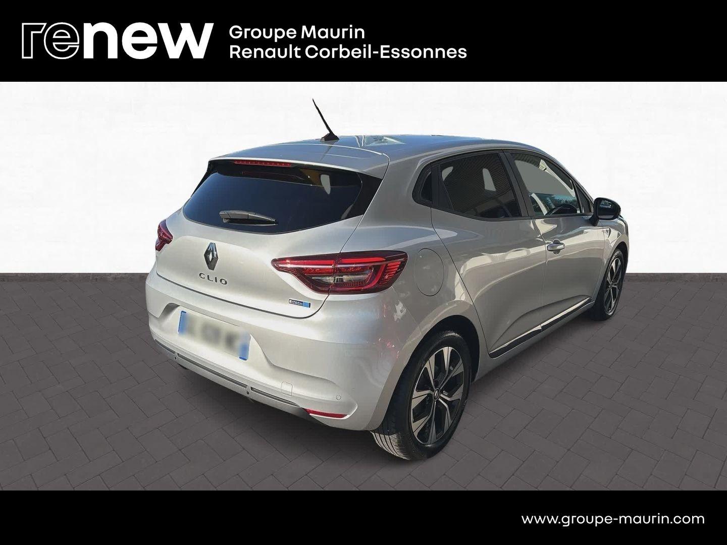 RENAULT Clio Réversible 1.6 E-Tech full hybrid 145 Evolution - Photo 5