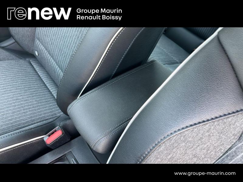 RENAULT Clio 1.0 TCe 90ch Intens -21 - Photo 34