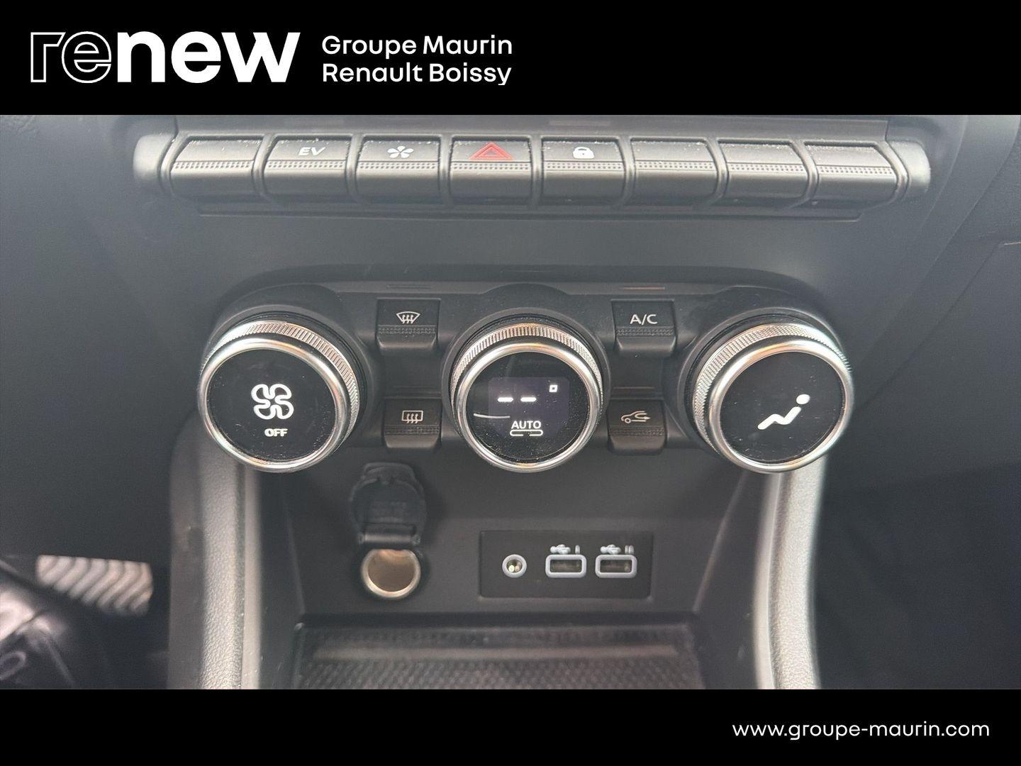 RENAULT Captur 1.6 E-Tech hybride 145ch Techno - Photo 13